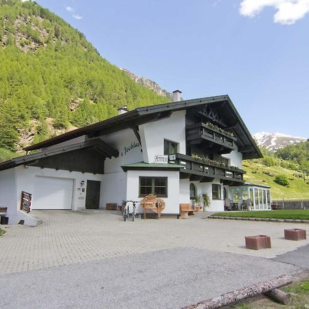 S'Jechlas Solden Exterior photo